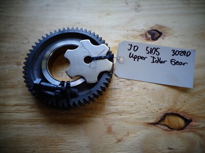 JOHN DEERE ENGINE MODEL 3029DLV56. UPPER IDLER GEAR