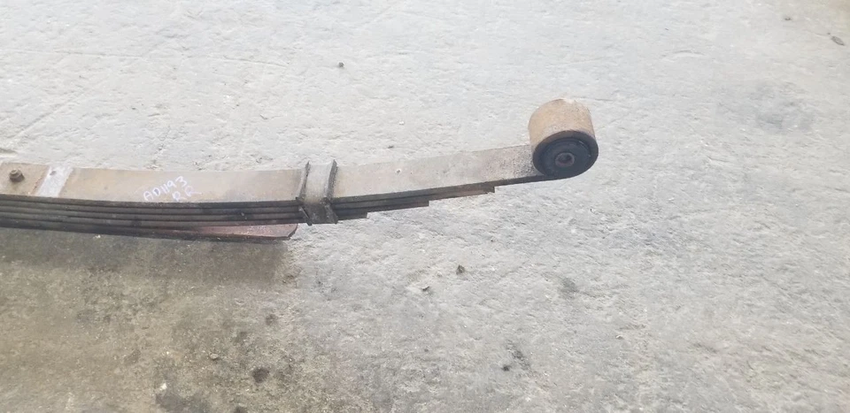 GMC G2500 VANDURA HOJA RESORTE PASAJERO TRASERO DERECHO 93 Foto 2 de 4