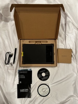 Wacom Bamboo Connect Pen USB Graphics Drawing Tablet Small CTL-470 W/ Pen