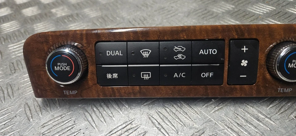 Nissan Elgrand E51 2008 A/C air con heater climate control panel - Image 3 of 4