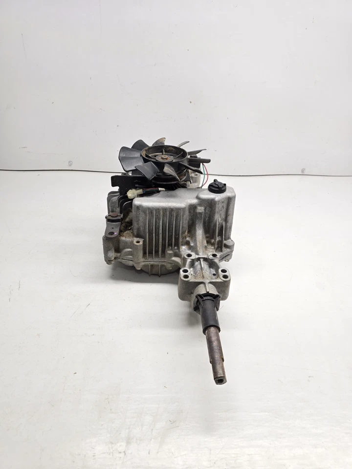CUB CADET XT2 TRANSMISSION .918-07209 IS WEAK ..  - Image 2 of 4