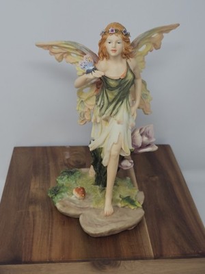 Gabriella Veronese ''Romantic Meadow Fairies'' collection Angel Holding Butterfly