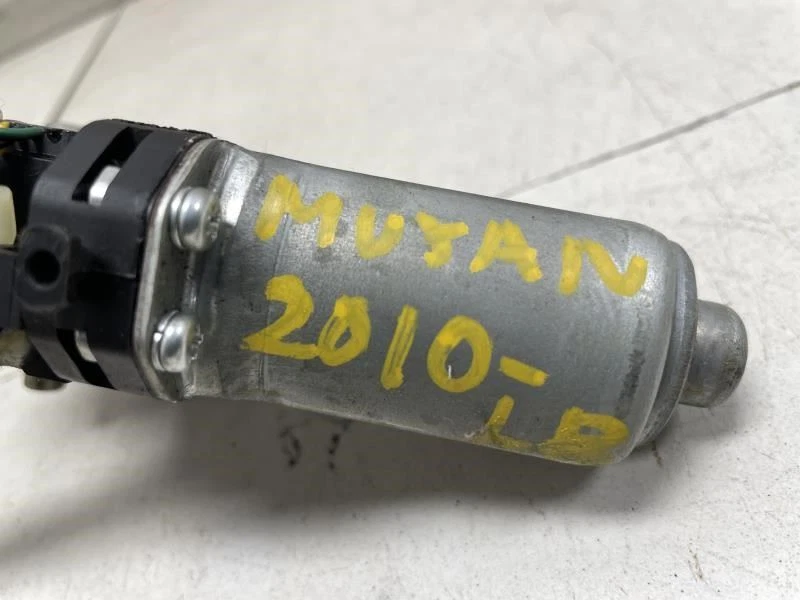 Nissan Murano 2010 puerta trasera izquierda lado del conductor ventana motor OEM+ Foto 3 de 4