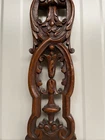 Exceptional Italian  carving in walnut ( 2L)