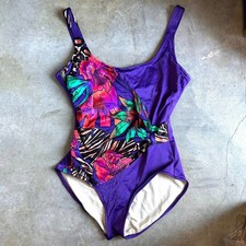 The Slim Suit Women's Vintage Bathing Suit Swim Purple Floral Tropical USA