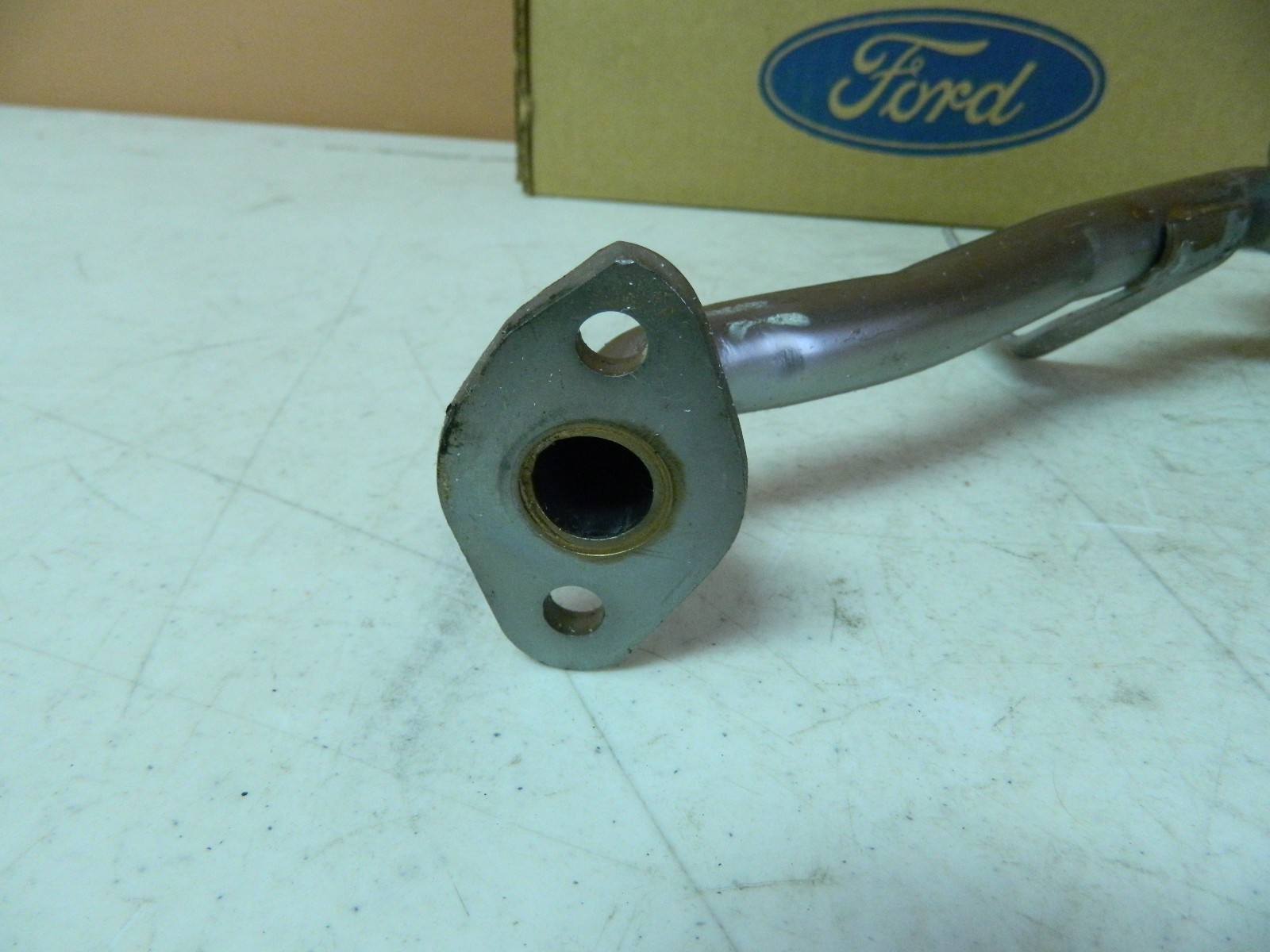 New OEM 19921993 Ford Engine Oil PickUp Tube Screen & Cover Assembly