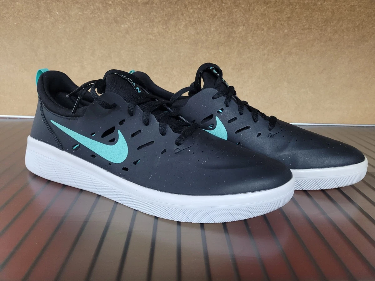 Nike mens store casual shoes