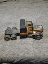 Tonak Blackhawk semi truck and trailer