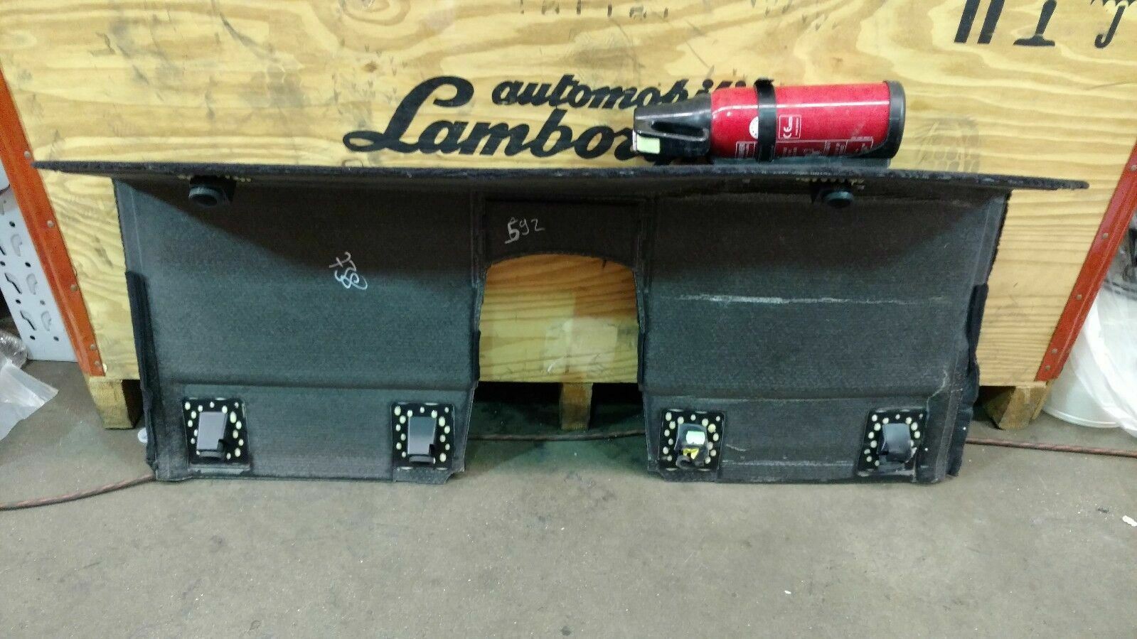 LAMBORGHINI GALLARDO LP570 LP560 INTERIOR BACK PANEL COVER WITH EXTINGUISHER OEM