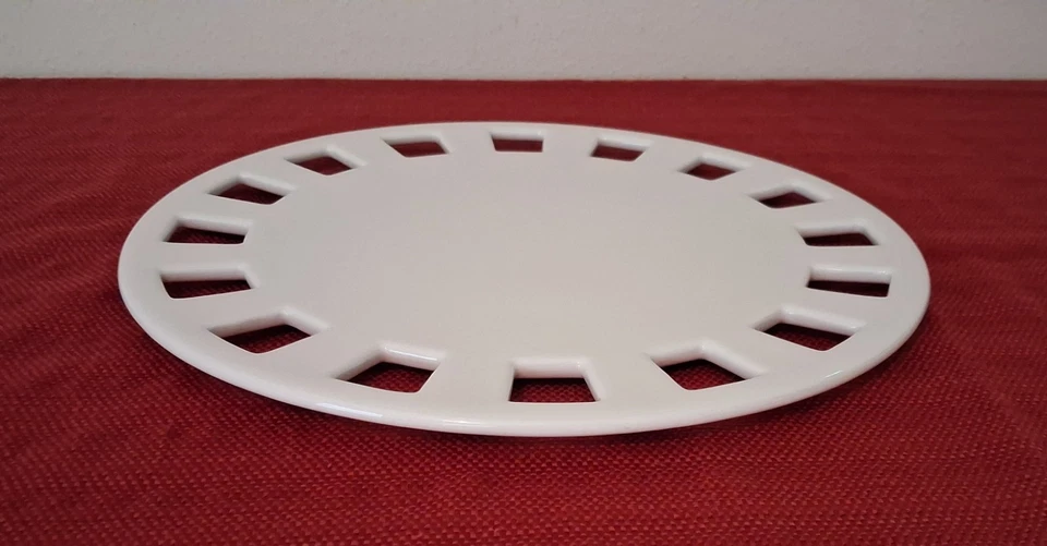 Southern Living at Home Dress Me Up Plate - Image 3 of 4