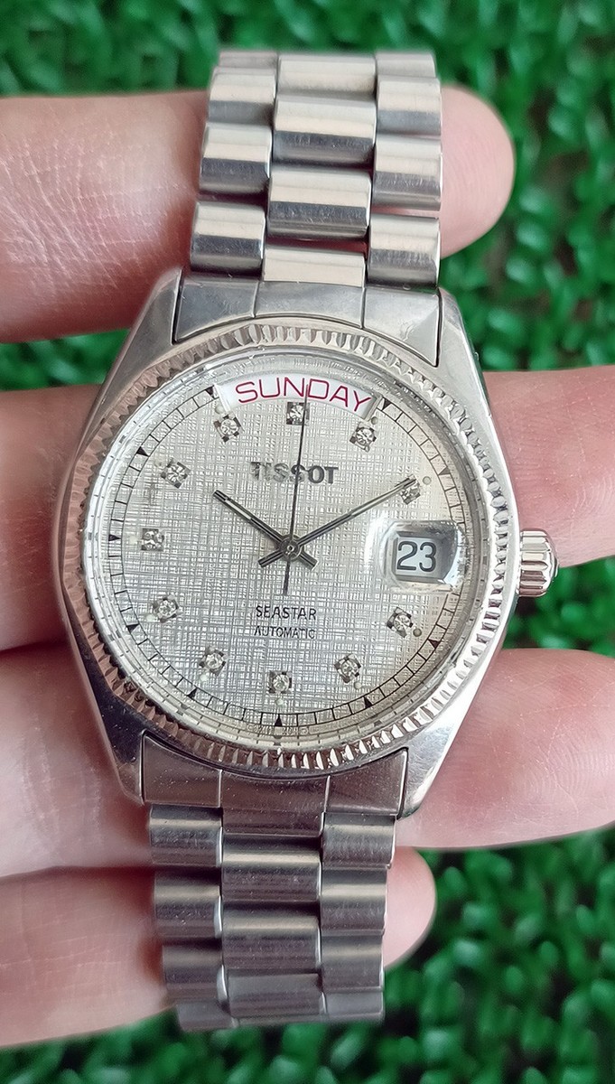 Rare Vintage Tissot Seastar Day Date Automatic Swiss made  display picture 3
