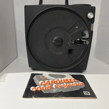 VINTAGE Kodak Carousel 600h   Slide Projector tested nothing else included 
