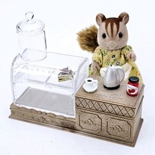 SYLVANIAN FAMILIES Chocolate Lounge Bar SALE COUNTER with SQUIRRELS Squirrel