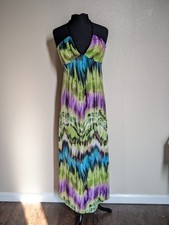 Vintage Vibrant multi-coloured maxi dress with halter neck Size Medium