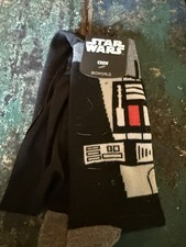 STAR WARS DARTH VADER SOCKS DISNEY SHOE SIZE 6-12 NEW IN PACKAGE