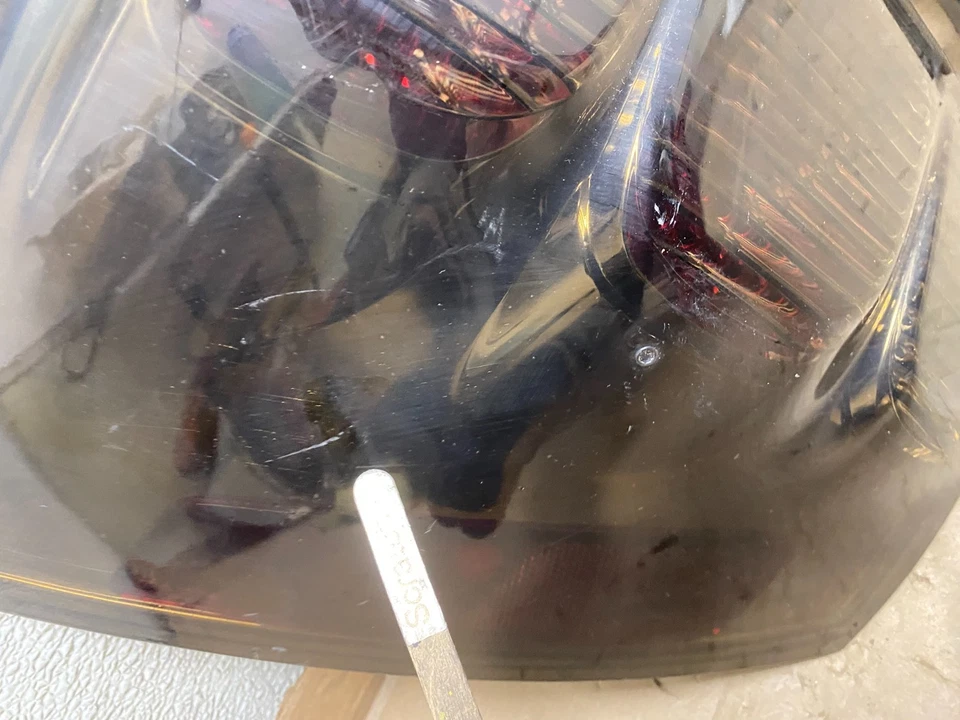 Luces traseras laterales izquierda+derecha Chevrolet Equinox 2005 a 2008 OEM U6917 DW Foto 4 de 4