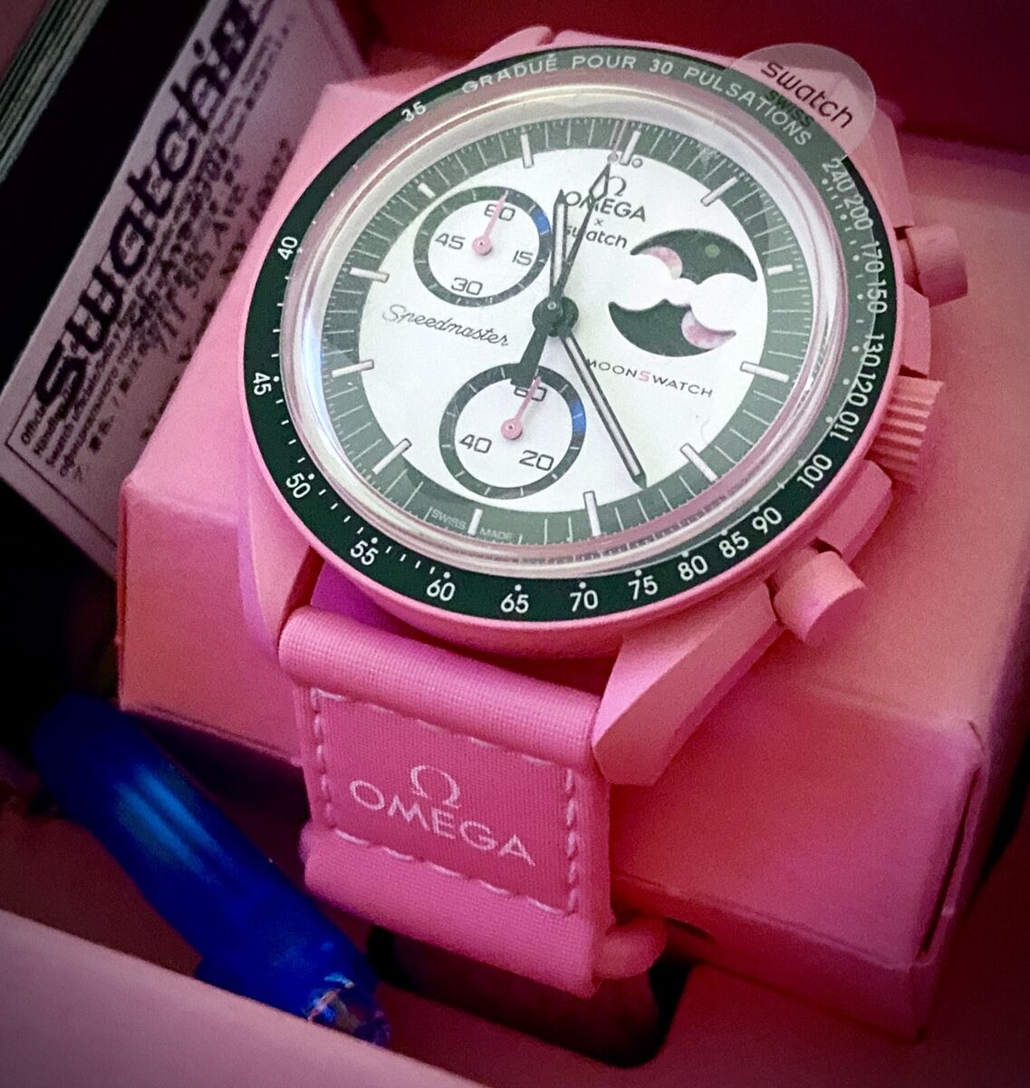 OMEGA X SWATCH SpeedMaster MoonSwatch MISSION TO THE PINK OMEGA X SWATCH SpeedMaster MoonSwatch MISSION TO THE PINK