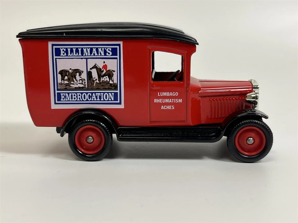 Dennis Colis Van 1934 Hudsons Savon Days Gone Lledo 16031D B4 - Photo 4/4