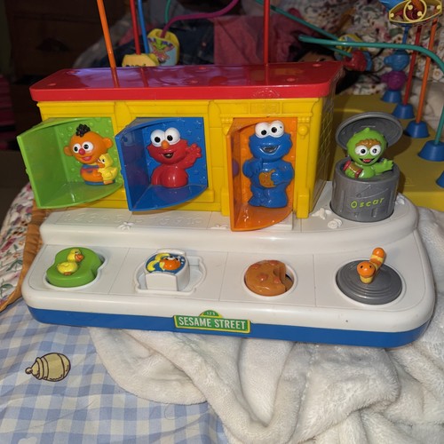 Fisher-Price Sesame Street Electronic Singing Pop-Up Pals Toy (Tested & Working)