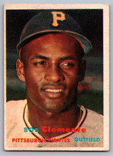 Top 10 Roberto Clemente Baseball Cards 20