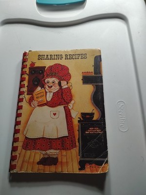 Sharing Recipes Cookbook Newtown Square,Pa United Methodist Women 1986 Pre Owned