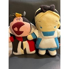 Disney Ppok-a-Looz Alice  Queen of Hearts Plush Set Disneyland Resort Authentic