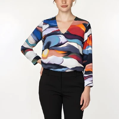 Tiger of Sweden Viskosebluse mit abstraktem Print - modernes Oberteil mit V-A... - Bild 1 von 4