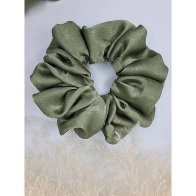 Grün Satin Samt Scrunchie | Mädchen Haarschmuck | Luxus Geschenk | Mode