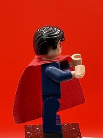 Lego DC Heroes Man of Steel: Superman Minifigure Dark Blue Suit sh077
