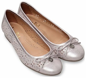 van dal shoes e fitting