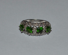 GORGEOUS STERLING SILVER GREEN AND CLEAR CZ RING SIZE 6.25