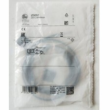 One New proximity switch For IFM IZ5052 Free Shipping