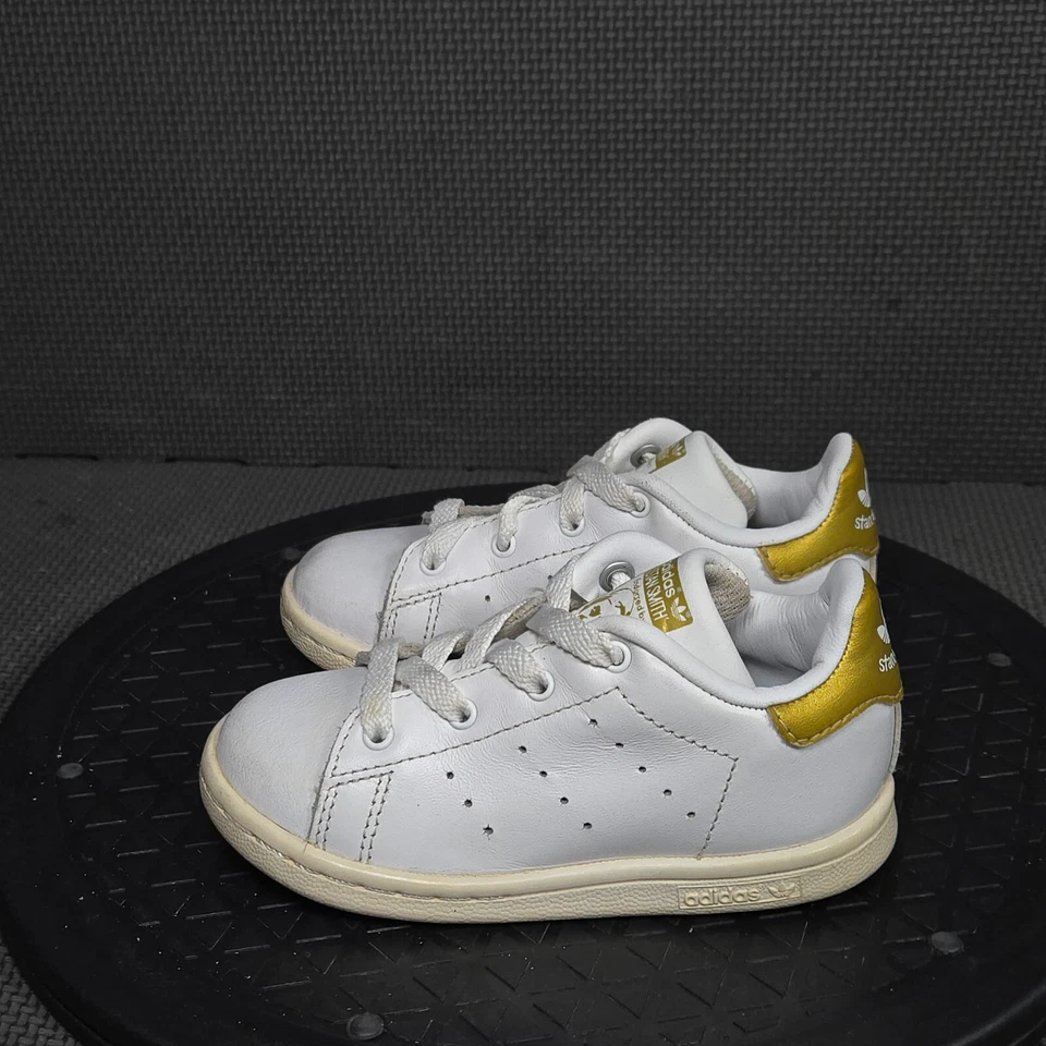 Adidas Stan Smith Shoes Toddler Sz 7 White Gold Trainers Sneakers - Image 3 of 4