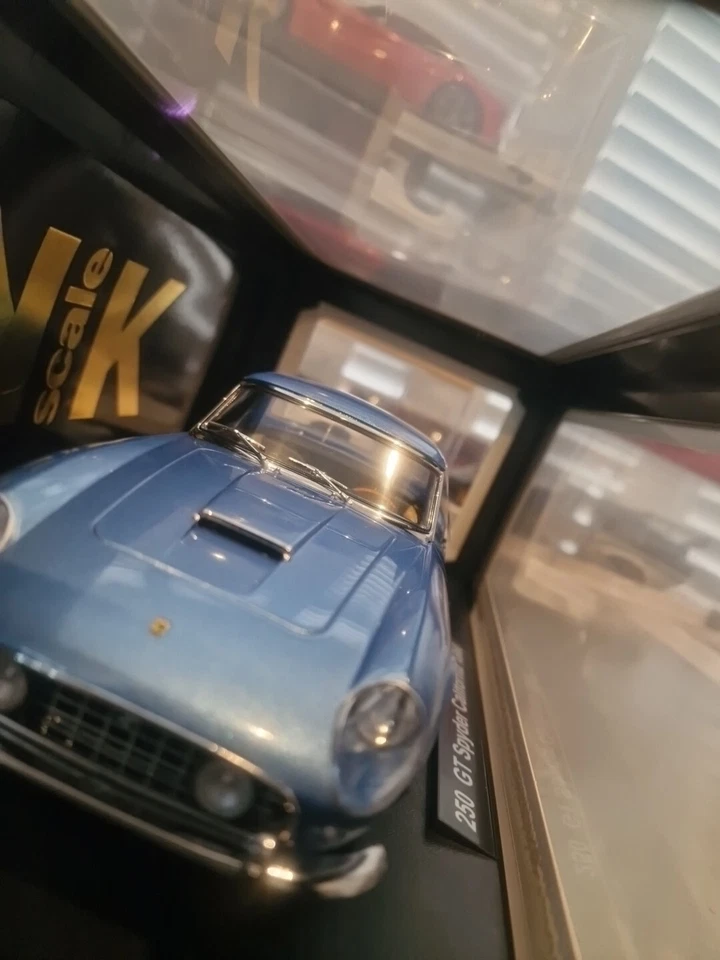1/18 Kk Ferrari 250 GT California Spyder Not Mr,cmc,exoto Stunning Peace, - Image 2 of 4
