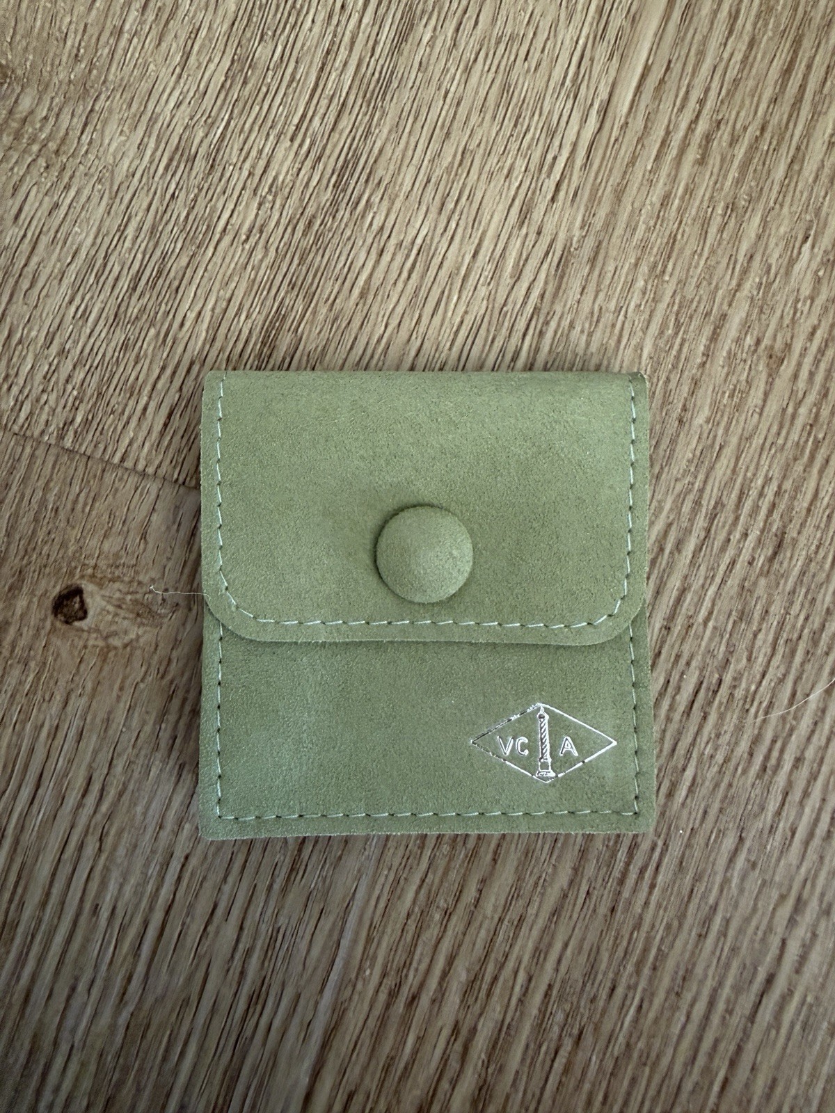 Van Cleef & Arpels VCA Gusset Jewelry Storage Travel Pouch Earrings/Ring Small