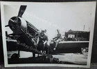 WW2 Egypt - RAF Fitters working on a Curtiss Kittyhawk outside - photo 9 by 6cm