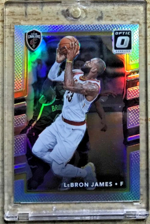 2017 OPTIC HOLO LEBRON JAMES #27 SHARP MINT