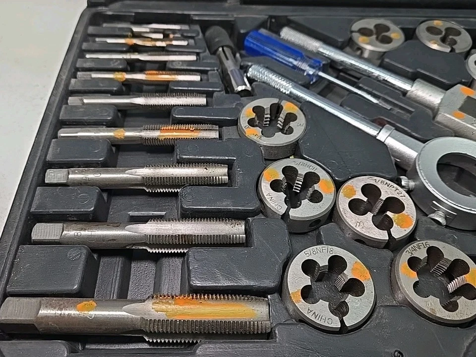 WESTWARD 1PZ51 Tap/Die Set,41 Pieces 1PZ51 - Good Used Condition - Image 4 of 4