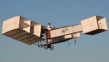 Santos Dumont 14-Bis Biplane Desktop Wood Airplane New Model Large Scale 1/32