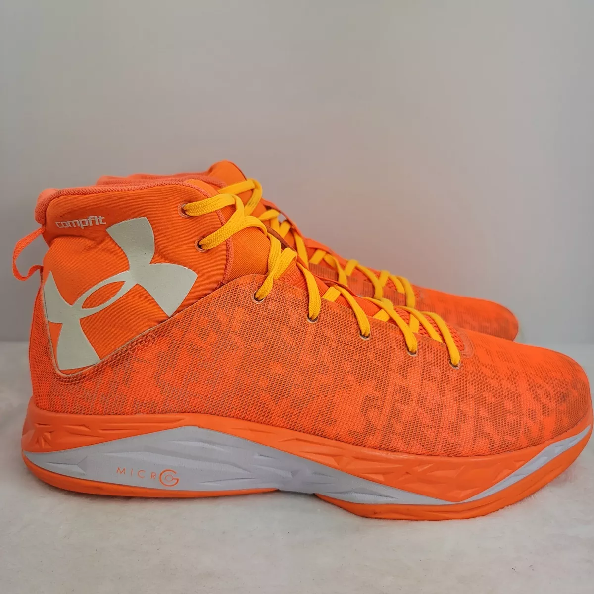 Under armour micro g basketball shoes deals