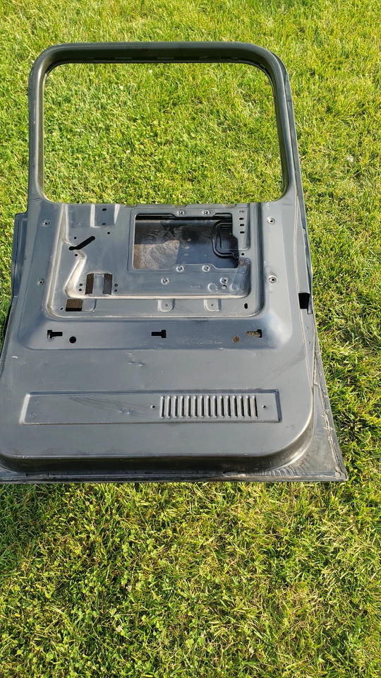 Chevy Suburban 1978 OEM o camioneta doble cabina par de carcasas de puerta trasera Foto 2 de 4