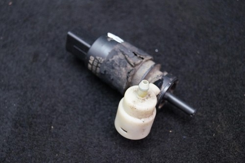 Audi VW Waschwasserpumpe 1T0955651A Pumpe Wischwasserpumpe Original /PS