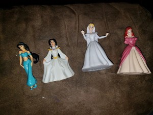 disney figurines princess