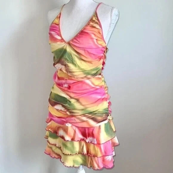 UNDERCOVER Abito Moda International Victoria's Secret in rete increspato