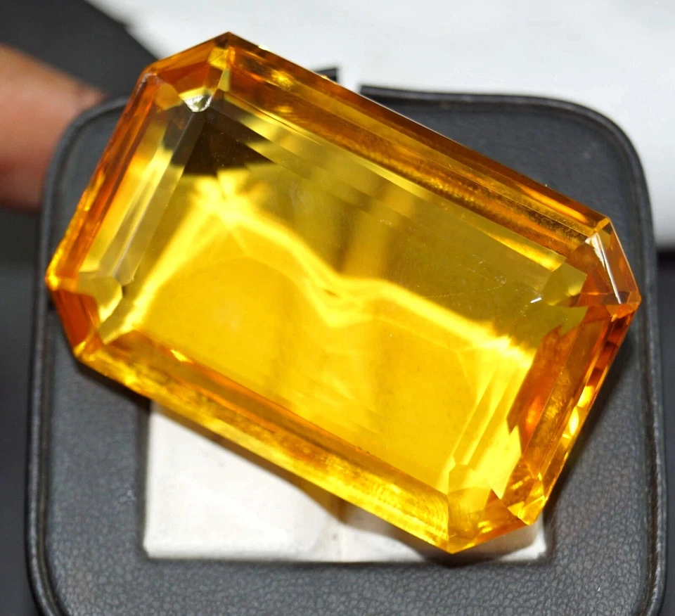 450 Karat Brasilianischer Agl Zertifiziert Natur Glänzend Citrin Smaragd Schliff - Bild 2 von 4