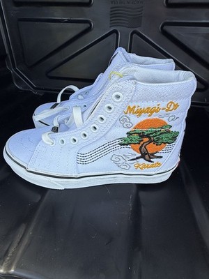 Vans X Cobra Kai Miyagi-Do Karate Sk8-Hi Skate Shoes Sneakers, 3.5M 5.0W