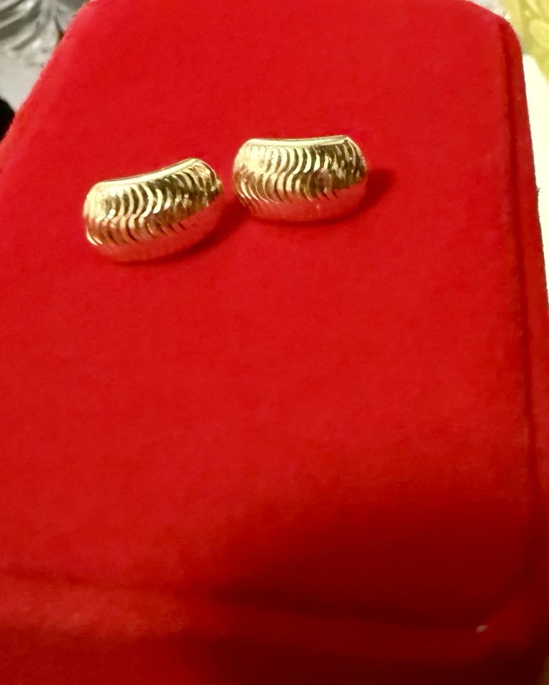 Pendientes Oro Saudí 18K Foto 4 de 4