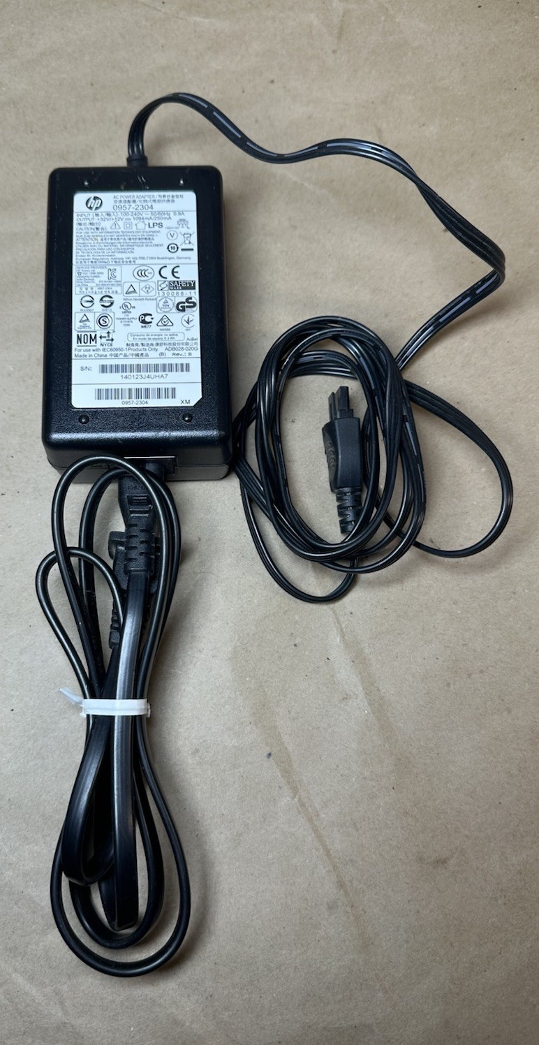 HP 6600 6700 7110 7510 7515 0957-2304 35W 12V 250mA 3-Pin Pr