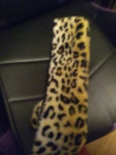 Pull thru Leopard scarf. Fauxfur/linen