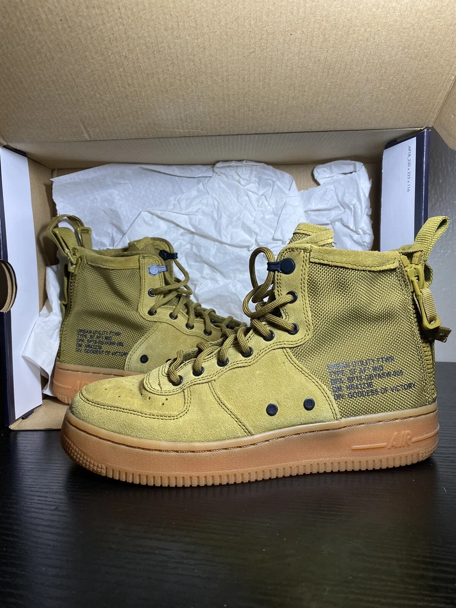 Nike SF AF1 Mid Youth Boys Size 5.5Y Sneakers Desert Moss AJ0424
